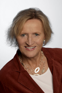 Landessynodalin Dr. Pechtold-Kuch