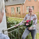 Besuch mit Blumen #2